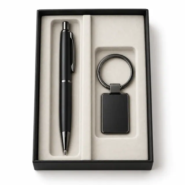 Set pen en metalen sleutelhanger